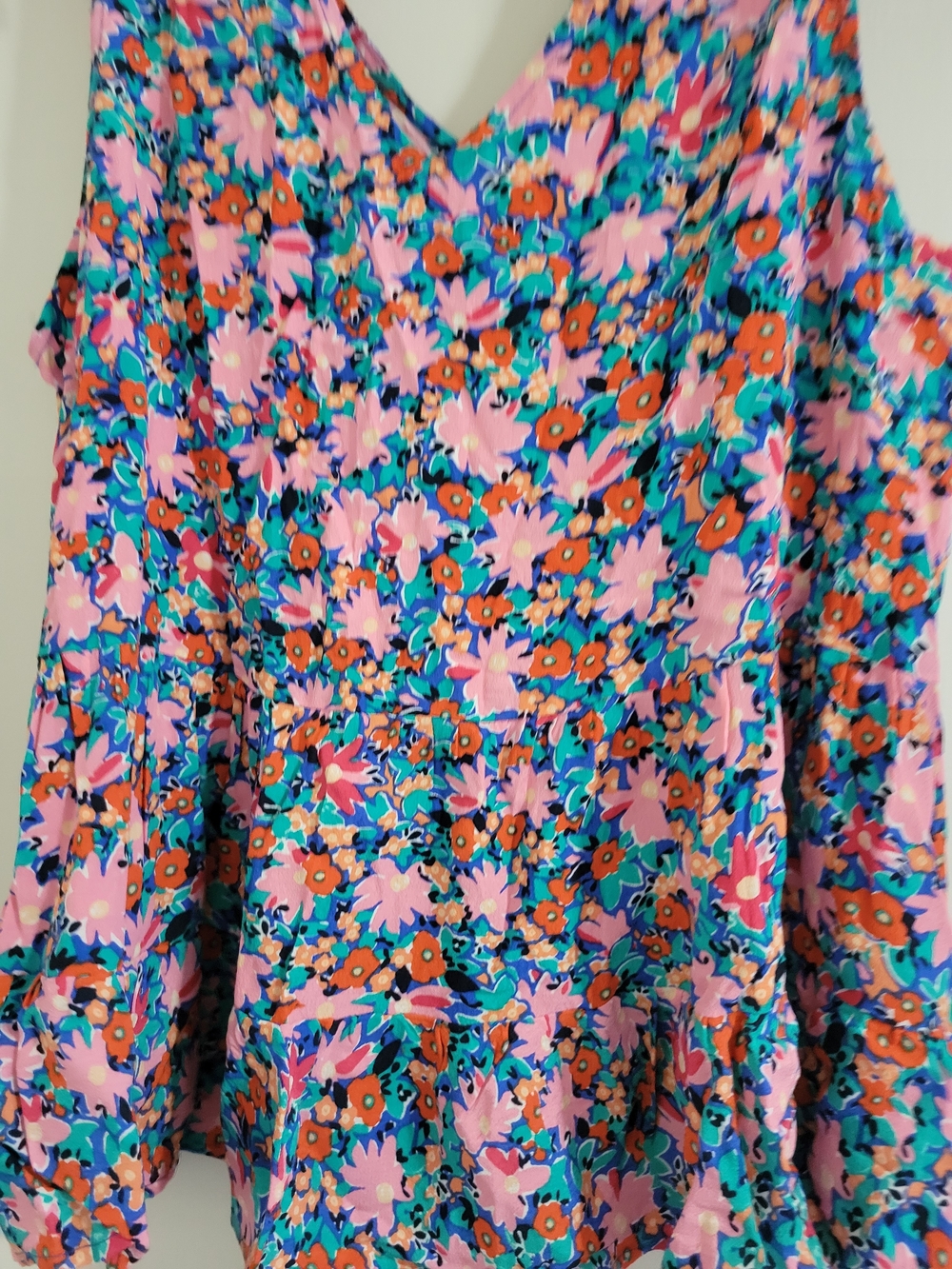 LOFT Floral V-Neck Bright Colorful Tank top - Picture 4 of 9